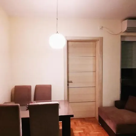 Ana * Vrnjačka Banja